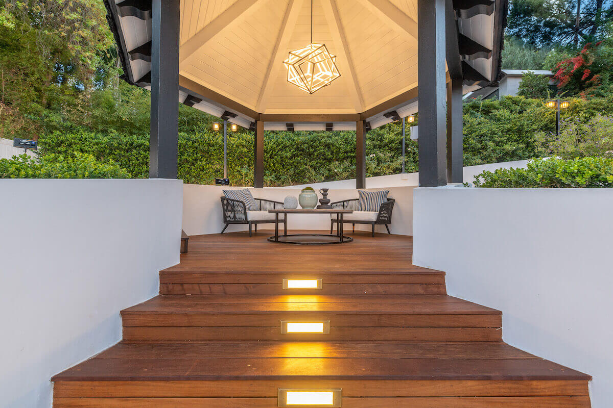 119-4651-Louise-Ave (1)