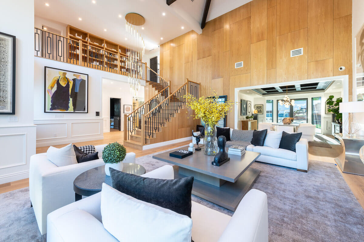 25-4651-Louise-Ave (1)